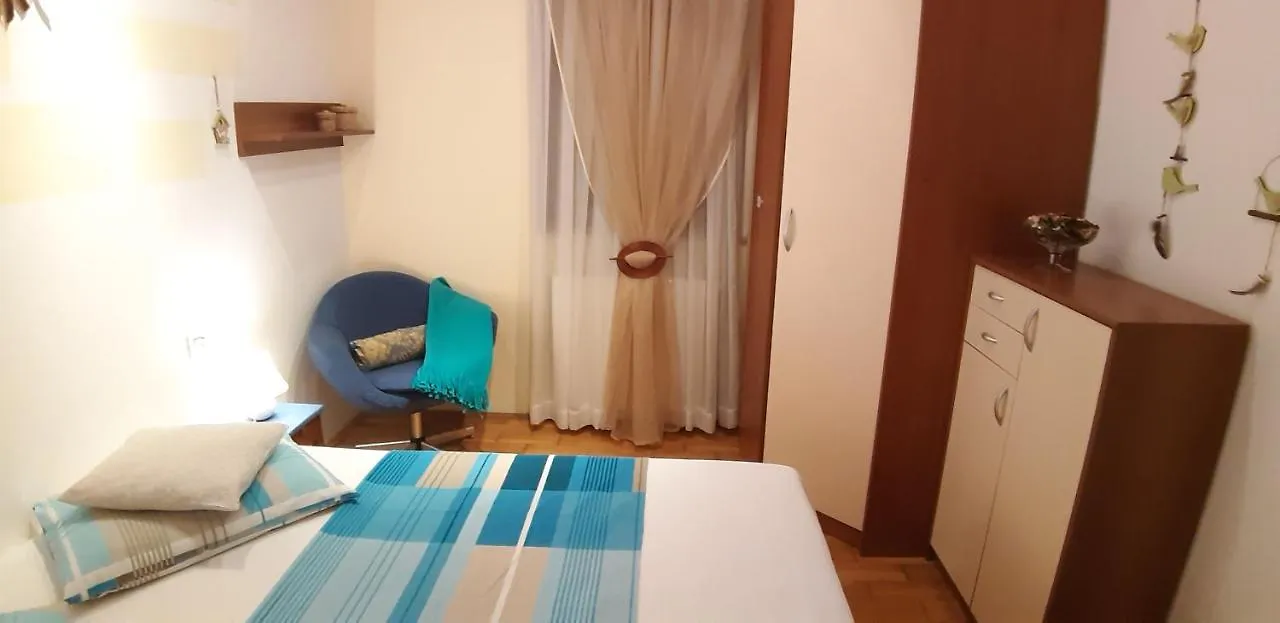 Apartments Demori Galižana